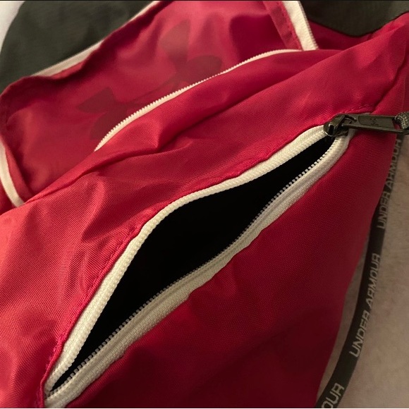 Under Armour Undeniable Sackpack Gym Drawstring Bag - Picture 4 of 4